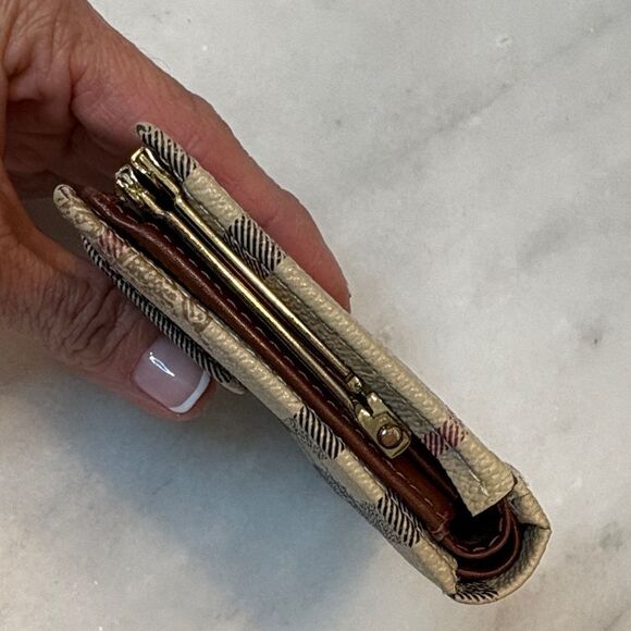 Burberry Vintage Haymarket Check Knight Insignia Bifold Wallet - HTF - Picture 7 of 16